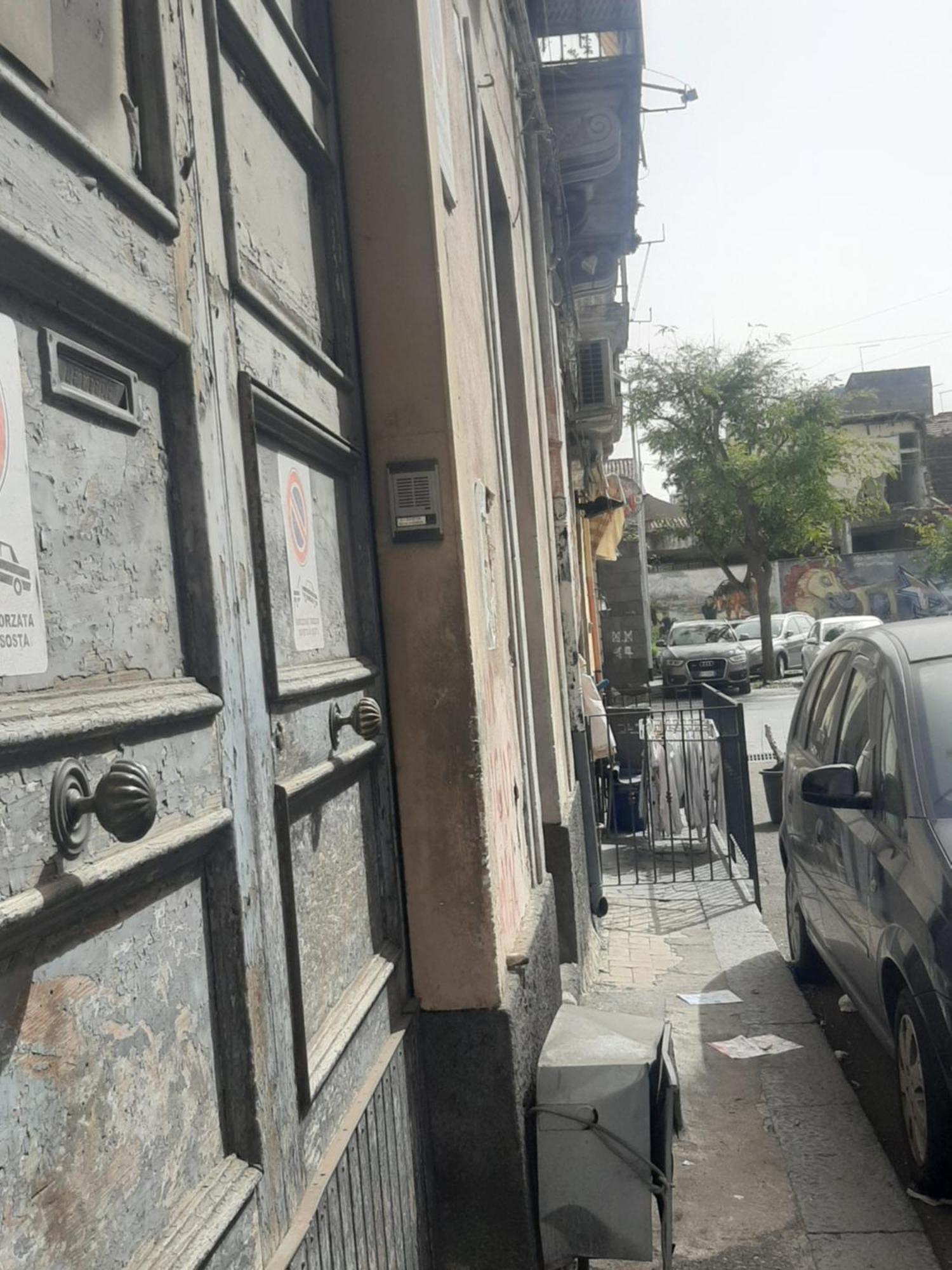 La Salette Apartment Catania Bagian luar foto