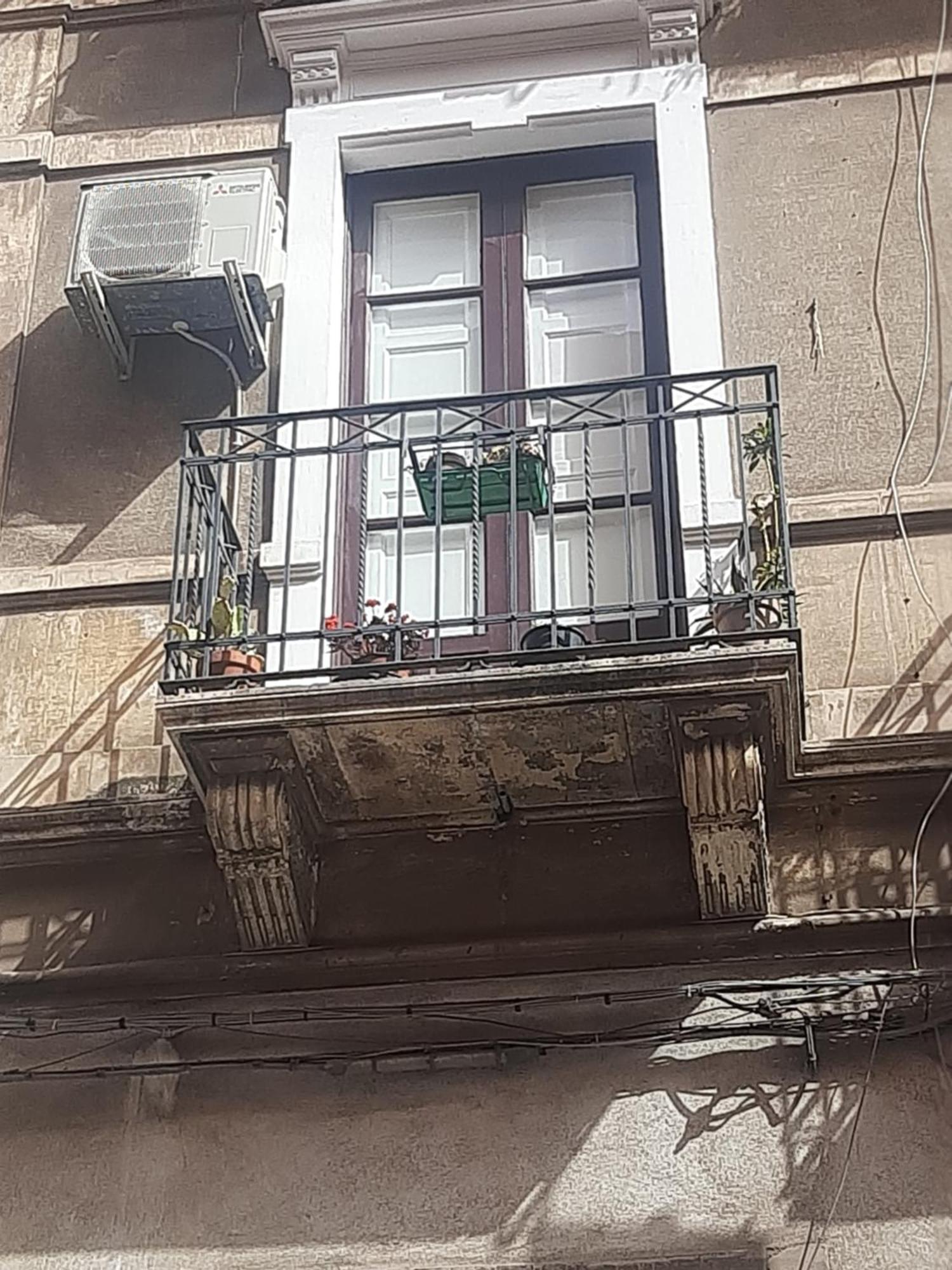 La Salette Apartment Catania Bagian luar foto